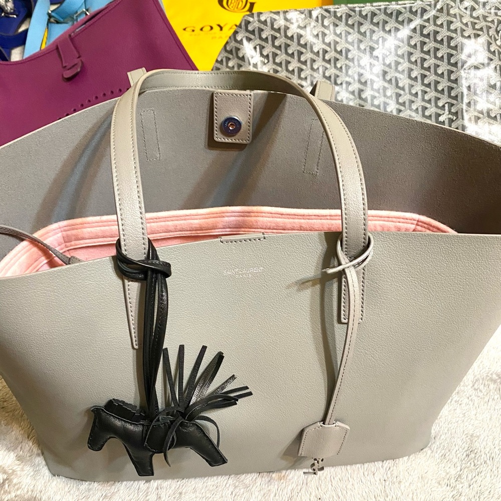 HP🎉NWT Saint Laurent east west shopping tote - Picture 12 of 16